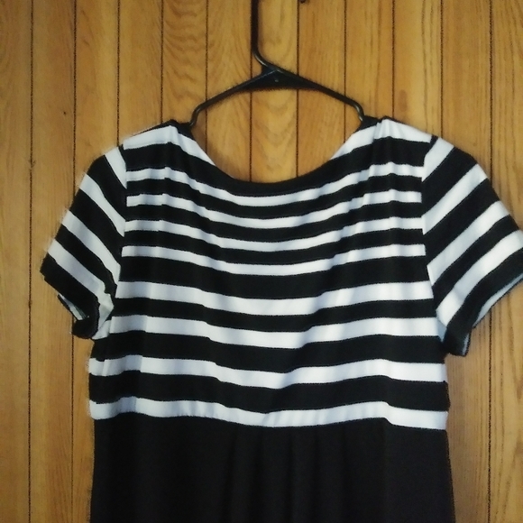 Ronni Nicole Dress Size 12 - Picture 6 of 8